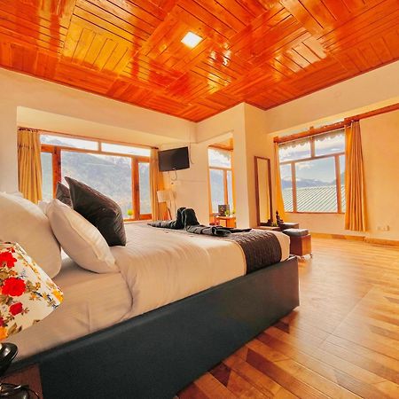 Himalayan Nomad Cottage, Manali ! All 2 Bedroom Independent Cottages ! Personal Lawn Every Cottage ! Parking ! Scenic Mountains View ! Spacious Rooms ! Exteriér fotografie