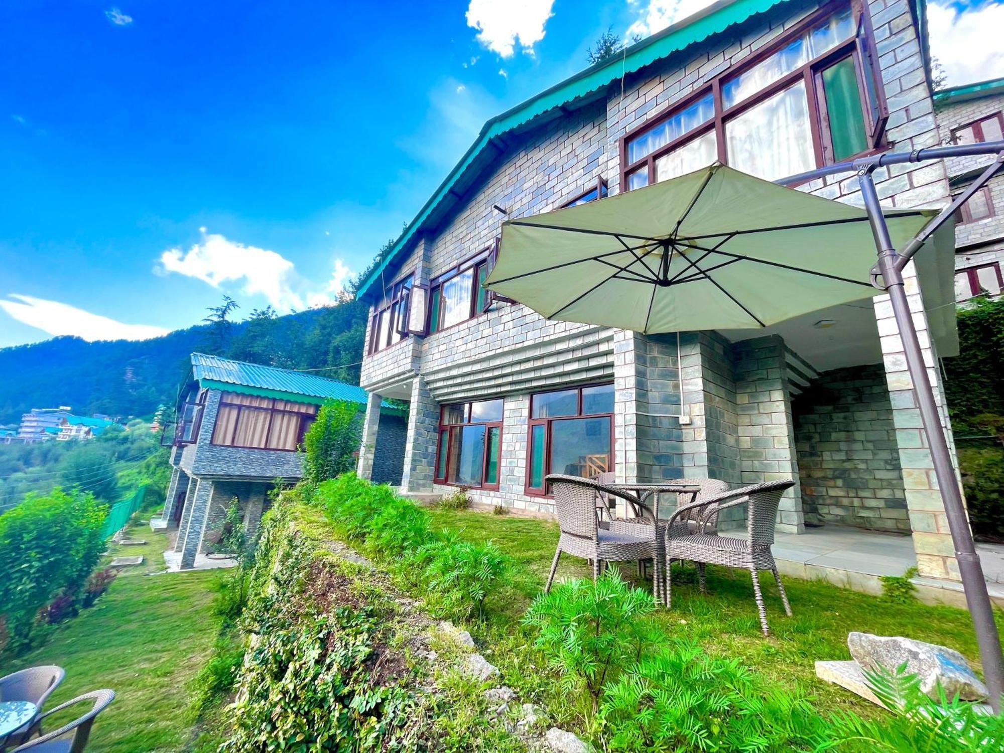 Himalayan Nomad Cottage, Manali ! All 2 Bedroom Independent Cottages ! Personal Lawn Every Cottage ! Parking ! Scenic Mountains View ! Spacious Rooms ! Exteriér fotografie