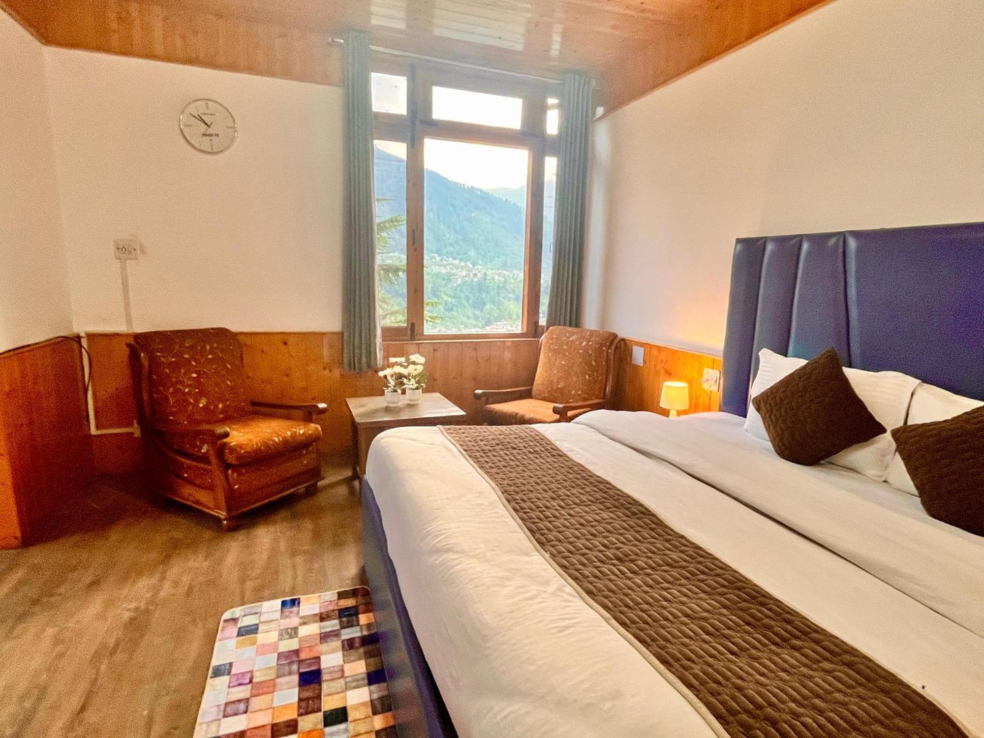 Himalayan Nomad Cottage, Manali ! All 2 Bedroom Independent Cottages ! Personal Lawn Every Cottage ! Parking ! Scenic Mountains View ! Spacious Rooms ! Exteriér fotografie