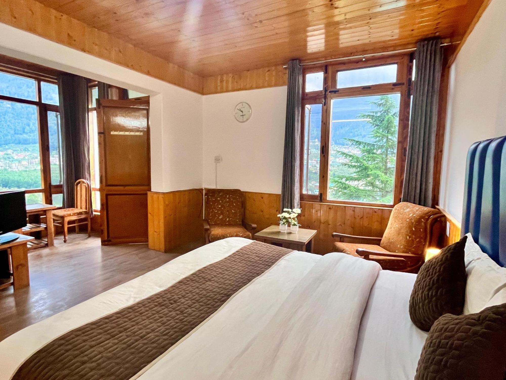 Himalayan Nomad Cottage, Manali ! All 2 Bedroom Independent Cottages ! Personal Lawn Every Cottage ! Parking ! Scenic Mountains View ! Spacious Rooms ! Exteriér fotografie