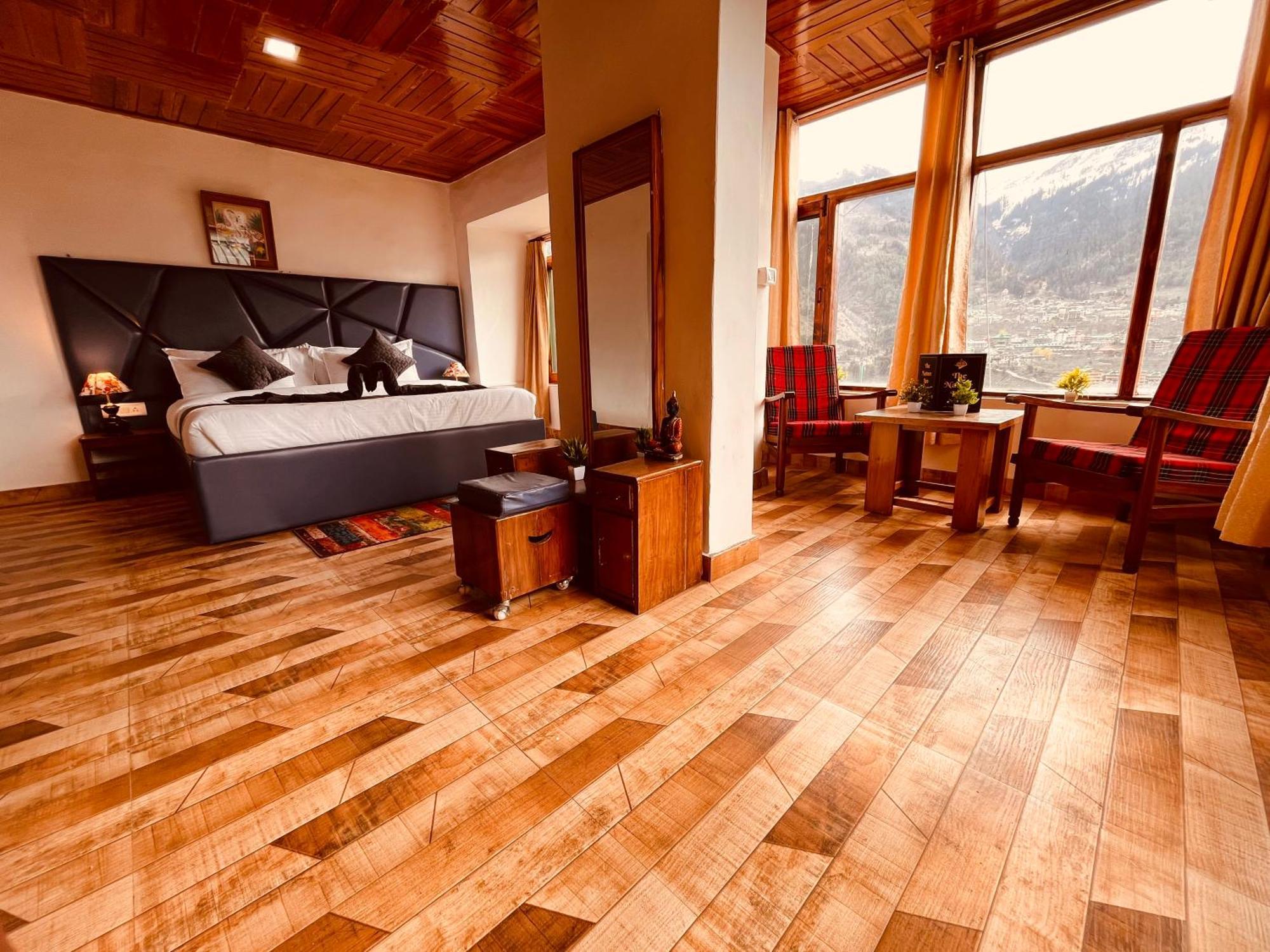 Himalayan Nomad Cottage, Manali ! All 2 Bedroom Independent Cottages ! Personal Lawn Every Cottage ! Parking ! Scenic Mountains View ! Spacious Rooms ! Exteriér fotografie