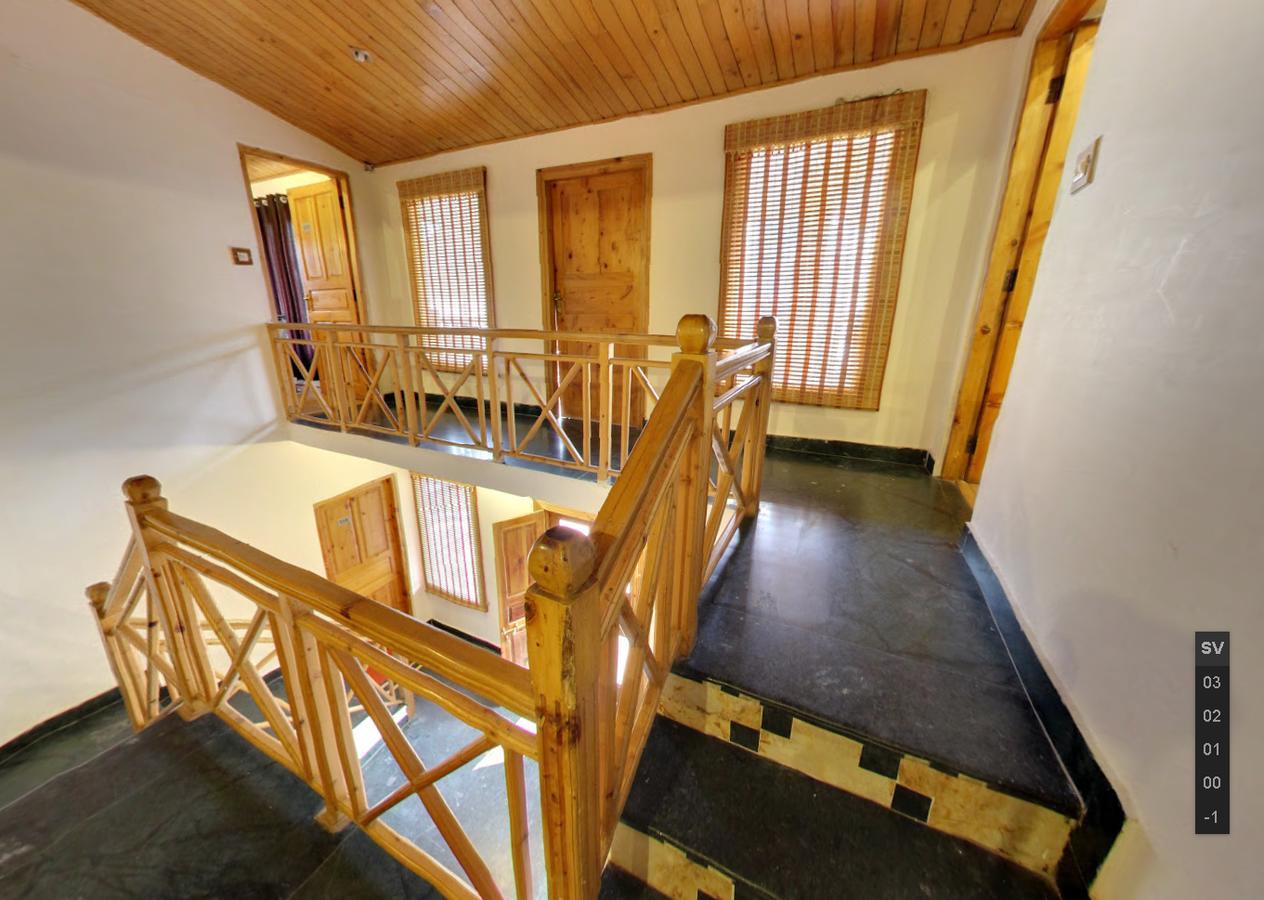 Himalayan Nomad Cottage, Manali ! All 2 Bedroom Independent Cottages ! Personal Lawn Every Cottage ! Parking ! Scenic Mountains View ! Spacious Rooms ! Exteriér fotografie