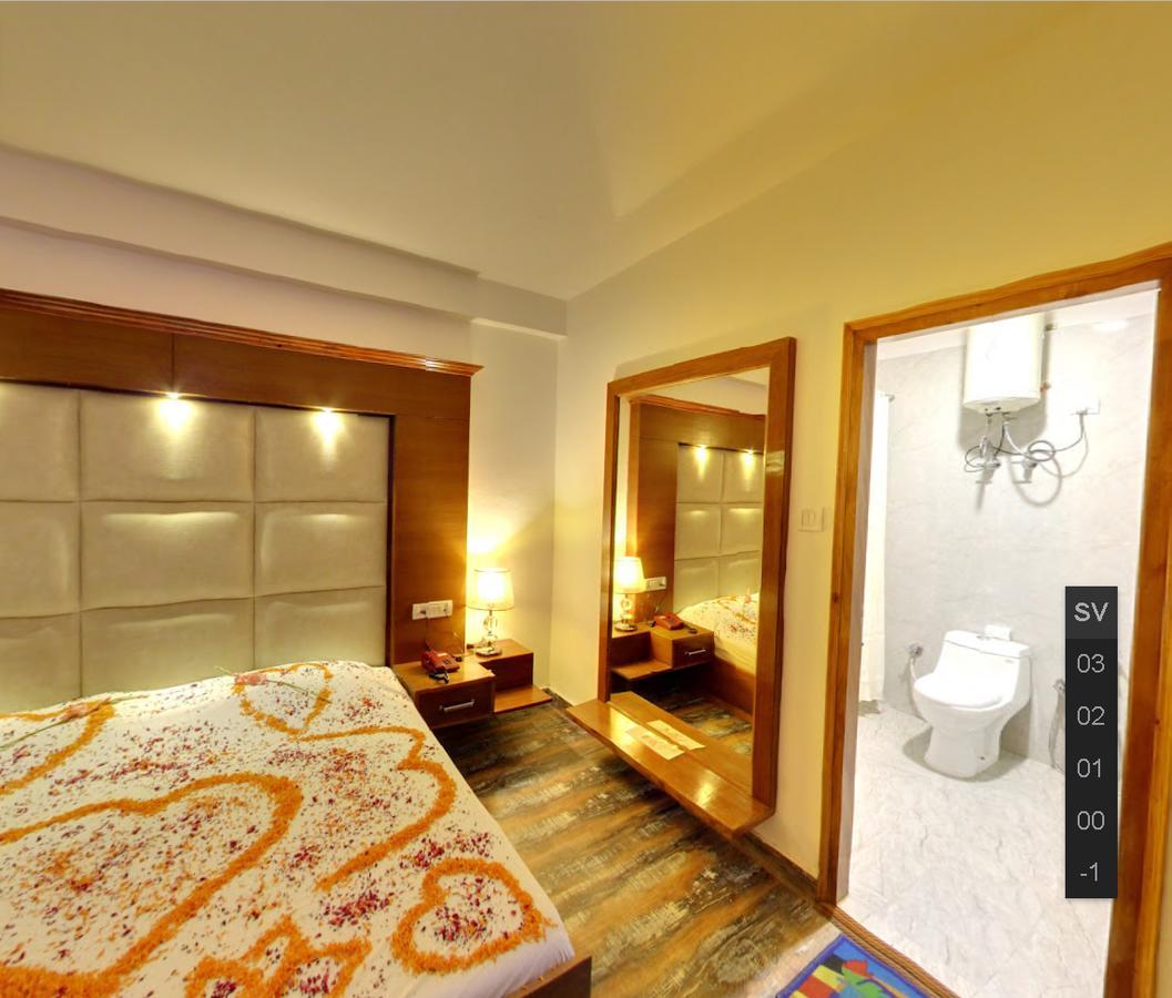 Himalayan Nomad Cottage, Manali ! All 2 Bedroom Independent Cottages ! Personal Lawn Every Cottage ! Parking ! Scenic Mountains View ! Spacious Rooms ! Exteriér fotografie